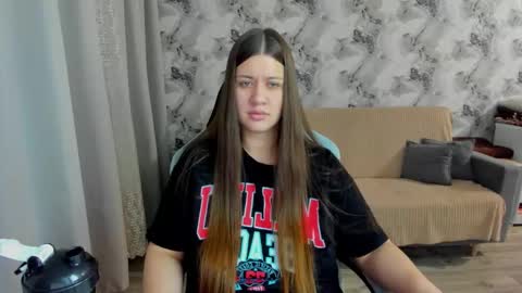 Snapshot of elisa_kollin chatting on October 7, 12:24 pm Aletta Oushen online show from October 7, 12:24 pm
