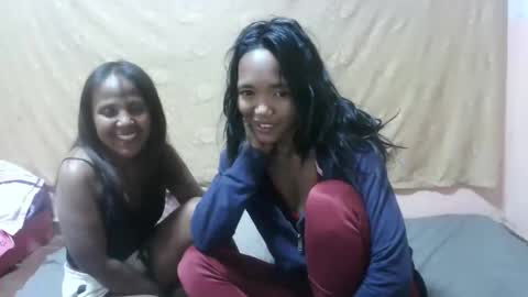 Snapshot of elisabet88 chatting on September 15, 1:38 am elisabet88 online show from September 15, 1:38 am