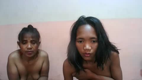 Snapshot of elisabet88 chatting on September 29, 6:18 am elisabet88 online show from September 29, 6:18 am