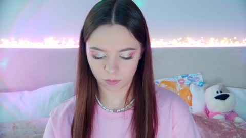 ElisabethDavis online show from January 31, 3:33 pm