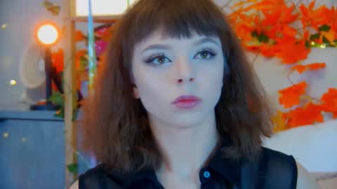 ElisabethDavis online show from November 22, 6:51 pm