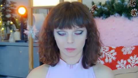 ElisabethDavis online show from December 13, 7:53 pm