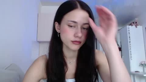 Snapshot of eliscuteblonde chatting on May 30, 5:59 am Elis online show from May 30, 5:59 am