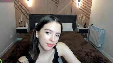 Elise online show from March 13, 1:23 am