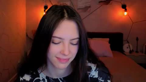 Elise online show from March 22, 1:09 am