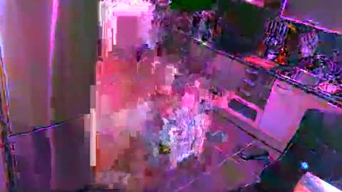 Snapshot of elise_tv chatting on September 25, 9:07 pm Barbie online show from September 25, 9:07 pm