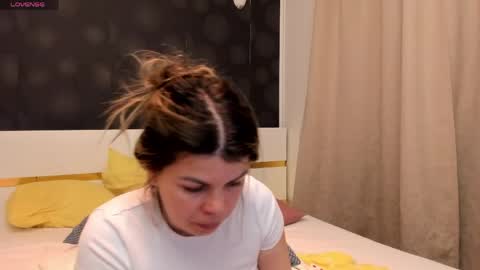Snapshot of elisetyler89 chatting on May 6, 7:41 pm Elly online show from May 6, 7:41 pm