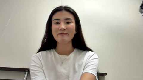 Snapshot of elissakoebel chatting on December 4, 9:18 am Mei online show from December 4, 9:18 am