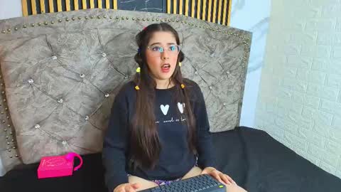 elisvega online show from February 14, 2:52 am