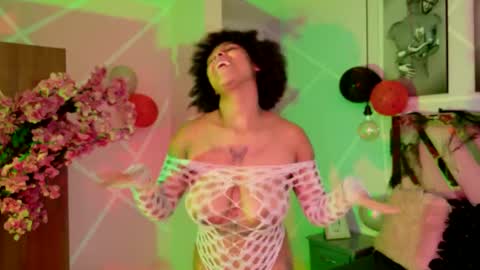 elit noa online show from October 22, 8:19 pm