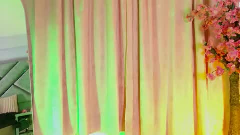 elit noa online show from January 16, 8:24 pm