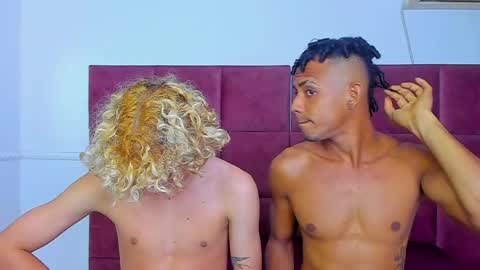 Snapshot of elite__models chatting on June 9, 8:20 pm Valentino Konny y Jhon online show from June 9, 8:20 pm