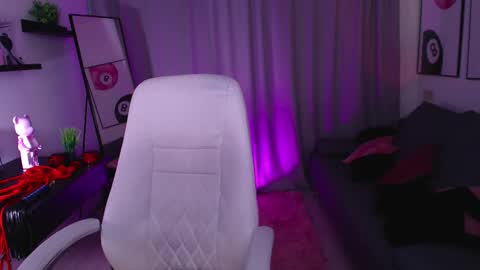 Ari online show from February 27, 7:41 am