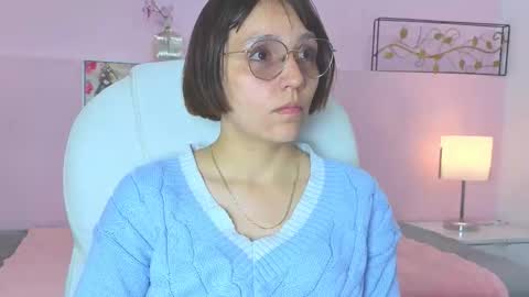 Eliza online show from March 21, 3:59 pm