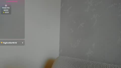 Snapshot of eliza_sanz chatting on May 20, 8:59 pm My name is ElizaPVT is open online show from May 20, 8:59 pm