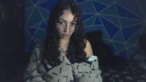 Snapshot of elizabeht_911 chatting on February 26, 5:09 am elizabeht_911 online show from February 26, 5:09 am