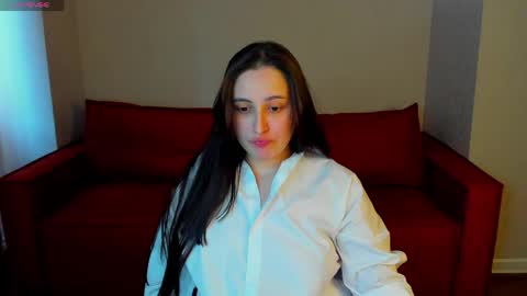 Snapshot of elizabet_collins chatting on June 3, 1:08 am Elizabet online show from June 3, 1:08 am