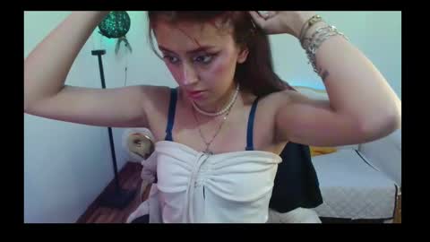 elizabeth_loren1 online show from October 22, 4:07 pm