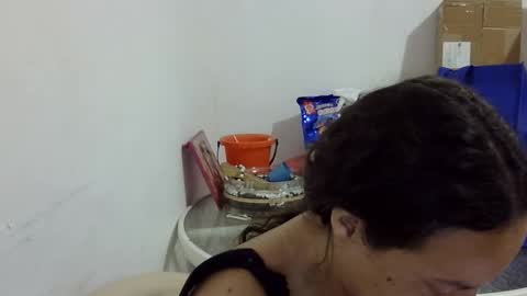 Elizabeth Martinez  online show from February 18, 4:25 pm