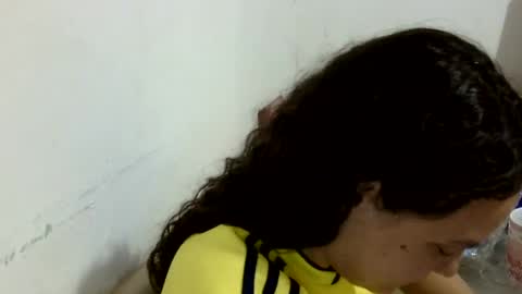 Snapshot of elizabeth_martinez_ chatting on June 21, 7:05 pm Elizabeth Martinez online show from June 21, 7:05 pm
