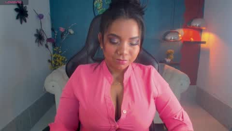 Elizabeth  online show from March 15, 11:27 am