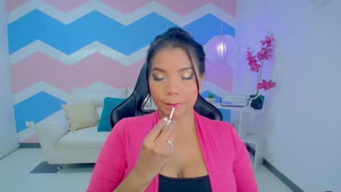 Elizabeth  online show from April 22, 12:18 pm