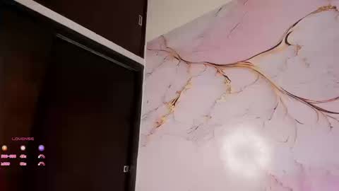 Elizabeth Swan online show from March 10, 2:55 pm