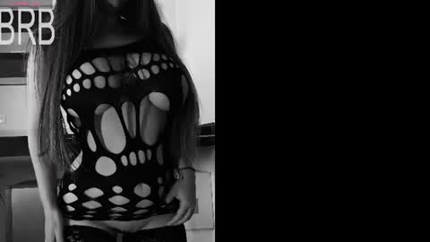 Snapshot of elizabethliones01 chatting on June 27, 10:59 pm instgram aly leiv17 ---- Im model-independent online show from June 27, 10:59 pm