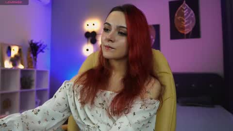 Snapshot of elizabethmilller_ chatting on October 23, 10:41 pm Elizabet online show from October 23, 10:41 pm