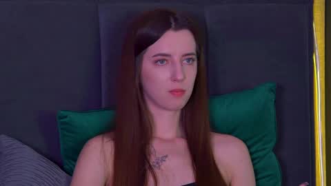 Elizabet online show from January 17, 8:24 am