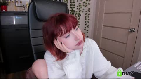 Snapshot of elizanik chatting on June 26, 9:52 pm Eliza online show from June 26, 9:52 pm