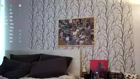 Snapshot of elizavetta_miller chatting on May 14, 2:46 pm Lisa online show from May 14, 2:46 pm
