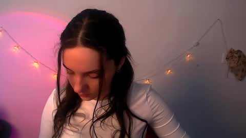 elizsun online show from February 24, 8:23 am