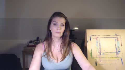 Snapshot of elizzo chatting on December 6, 7:32 am Eliekind online show from December 6, 7:32 am