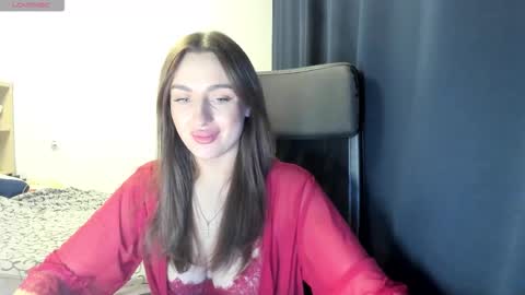 ella___bell online show from February 2, 12:04 pm