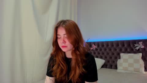 Ella Mayers online show from February 26, 12:27 am