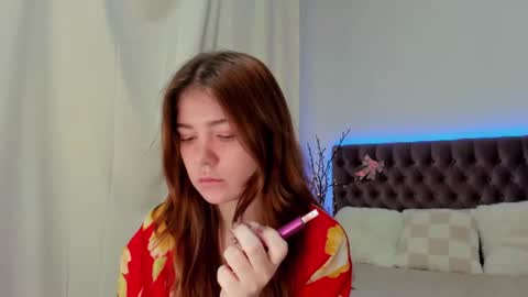 Ella Mayers online show from February 27, 3:36 am
