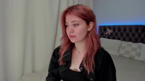 Ella Mayers online show from September 12, 12:16 pm