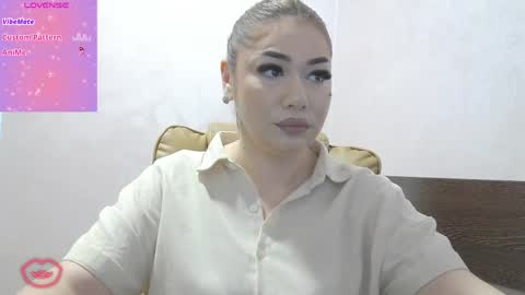 Ella online show from May 24, 3:44 am