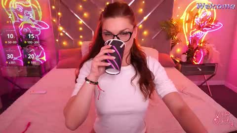 Ella online show from February 19, 11:23 pm