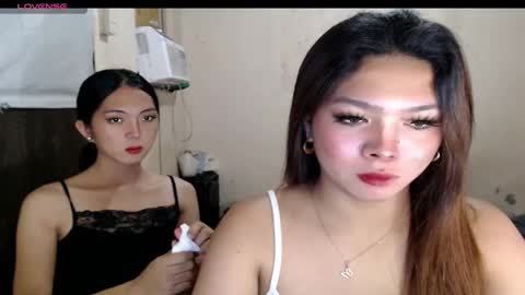 Snapshot of ellah_raj chatting on December 2, 4:51 am ELLAH online show from December 2, 4:51 am