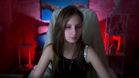 Snapshot of ellahorton chatting on January 26, 5:02 pm Ella online show from January 26, 5:02 pm