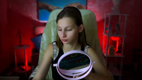 Snapshot of ellahorton chatting on January 27, 6:30 am Ella online show from January 27, 6:30 am