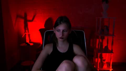 Snapshot of ellahorton chatting on March 12, 7:06 pm Ella online show from March 12, 7:06 pm