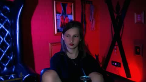 Snapshot of ellahorton chatting on September 11, 5:57 pm Ella online show from September 11, 5:57 pm