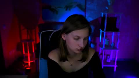 Snapshot of ellahorton chatting on September 23, 5:27 pm Ella online show from September 23, 5:27 pm