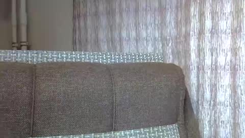 ellajohnsonx online show from December 1, 7:36 pm