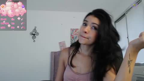 Ella Amoneth online show from June 29, 7:47 pm