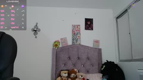 Ella Amoneth online show from July 3, 4:08 am