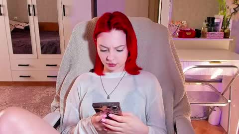 Snapshot of ellales chatting on April 26, 2:37 pm ellales online show from April 26, 2:37 pm